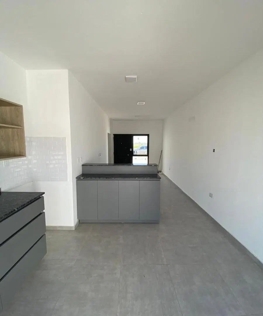 Duplex en Alquiler 2 dorm en Brisas de Manantiales 3