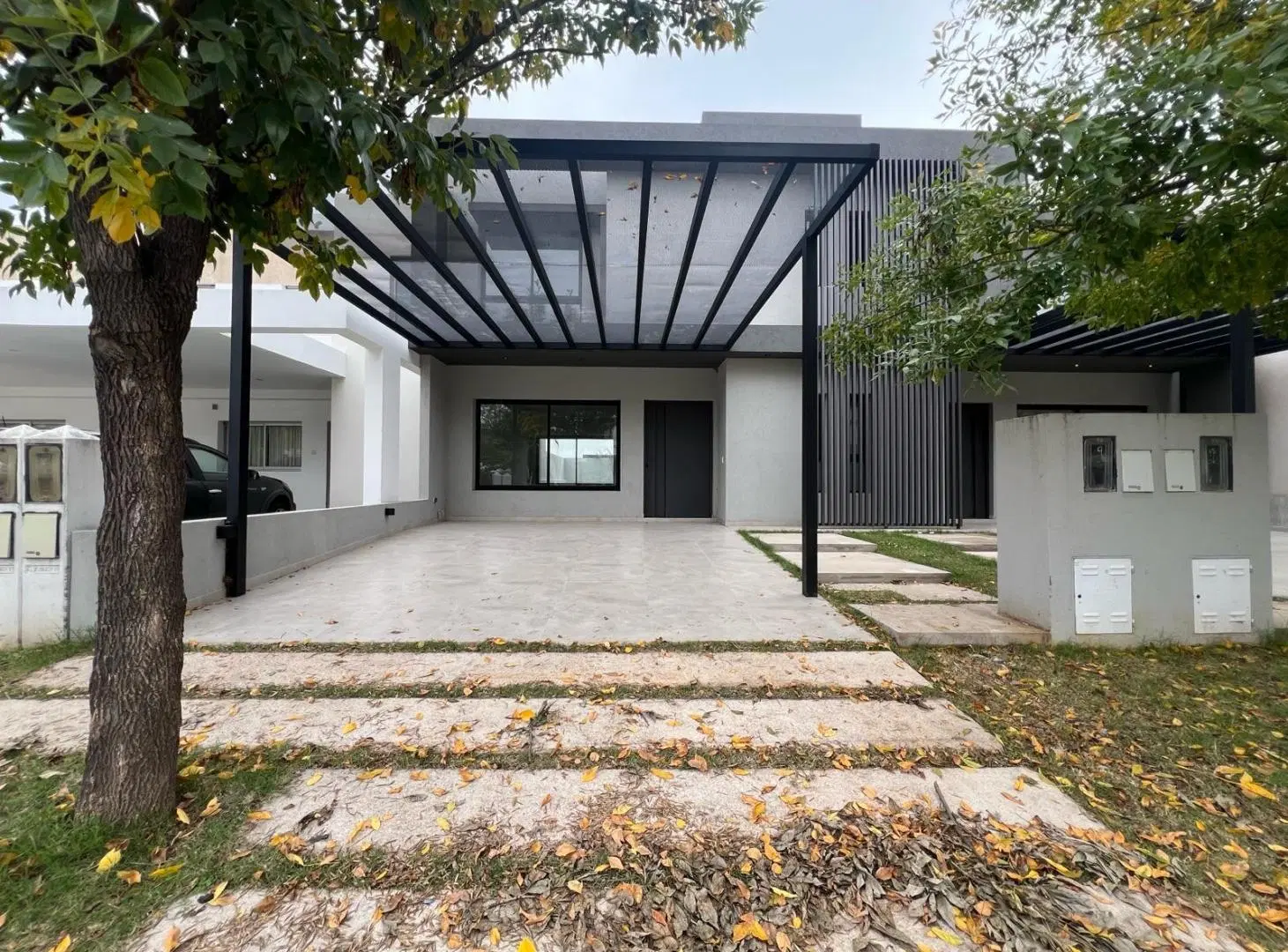 Chacra del norte II Duplex a estrenar, luminosa,3 dormitorios 8