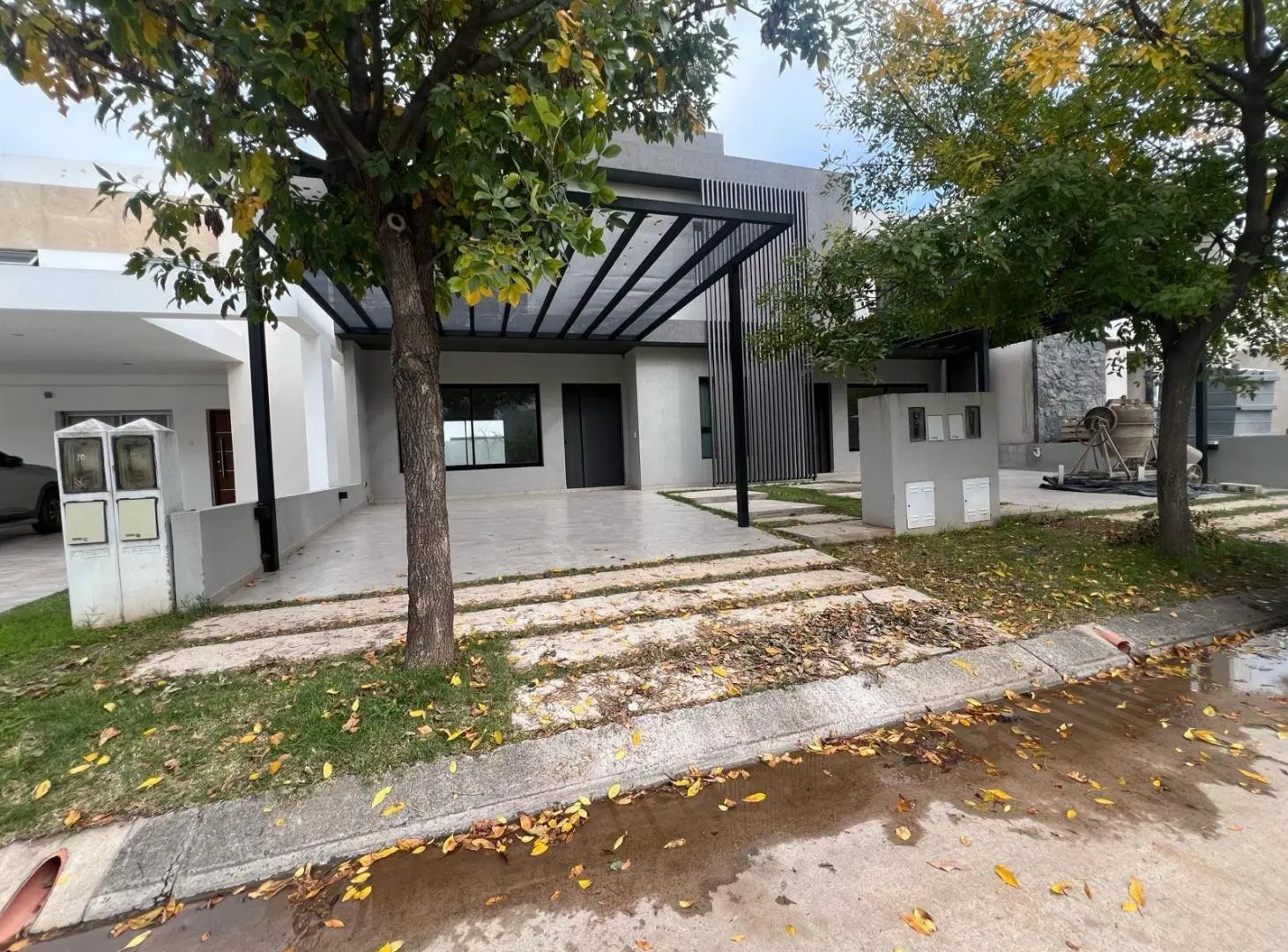 Chacra del norte II Duplex a estrenar, luminosa,3 dormitorios 1
