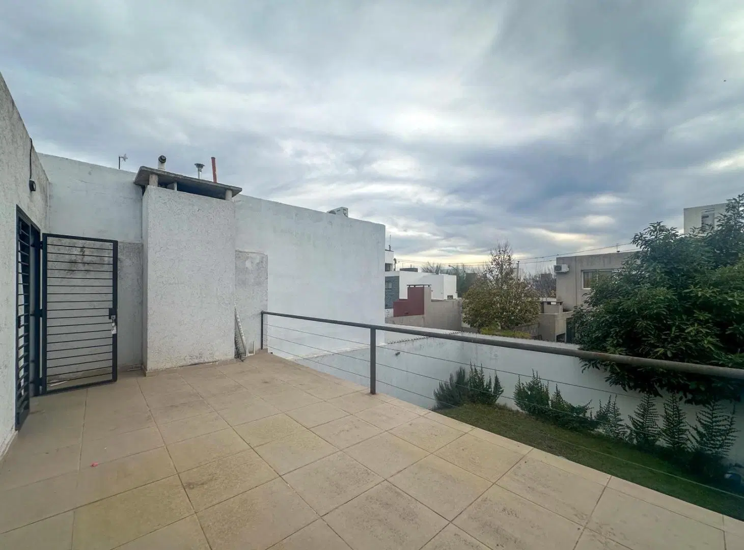 DÚPLEX DE 3 DORM APTO CREDITO JARDINES DEL OLMO 1