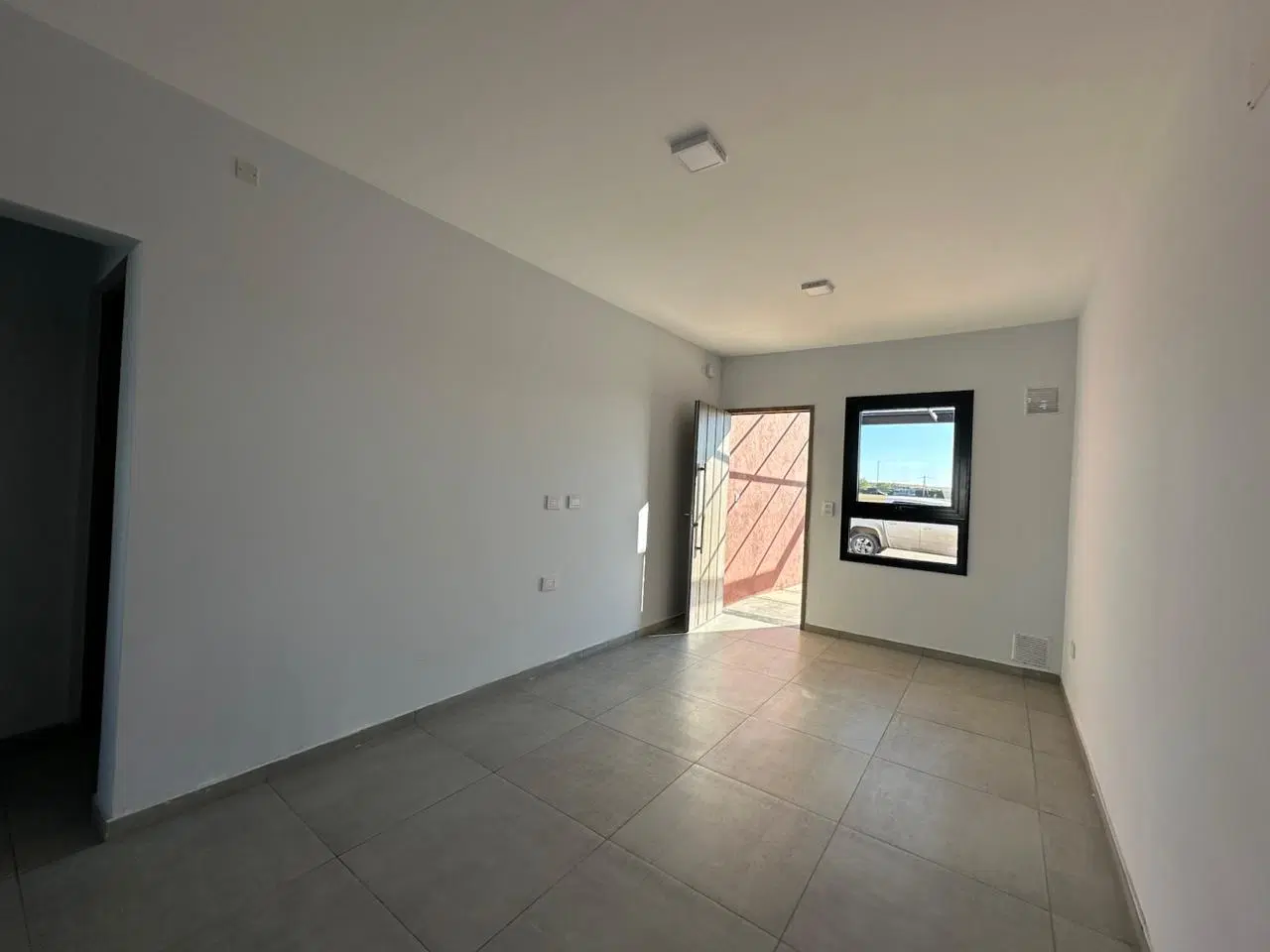 Duplex en Venta 2 dorm  Planta Baja en Docta 5