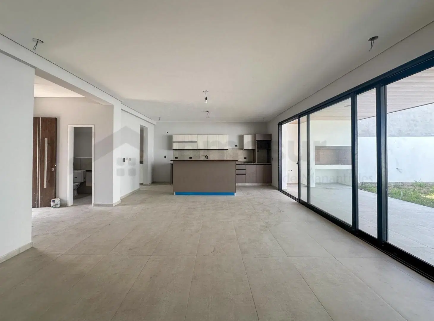 CASA EN VENTA 3 DORM RINCONES DE MANANTIALES 4