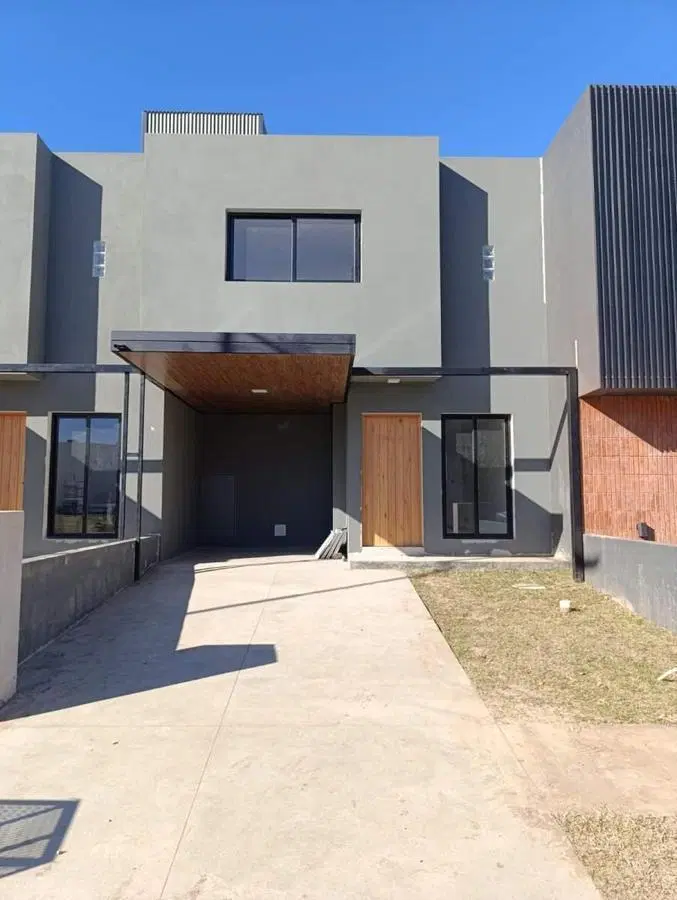Duplex en Venta 3 dorm en Prados de Manantiales 1