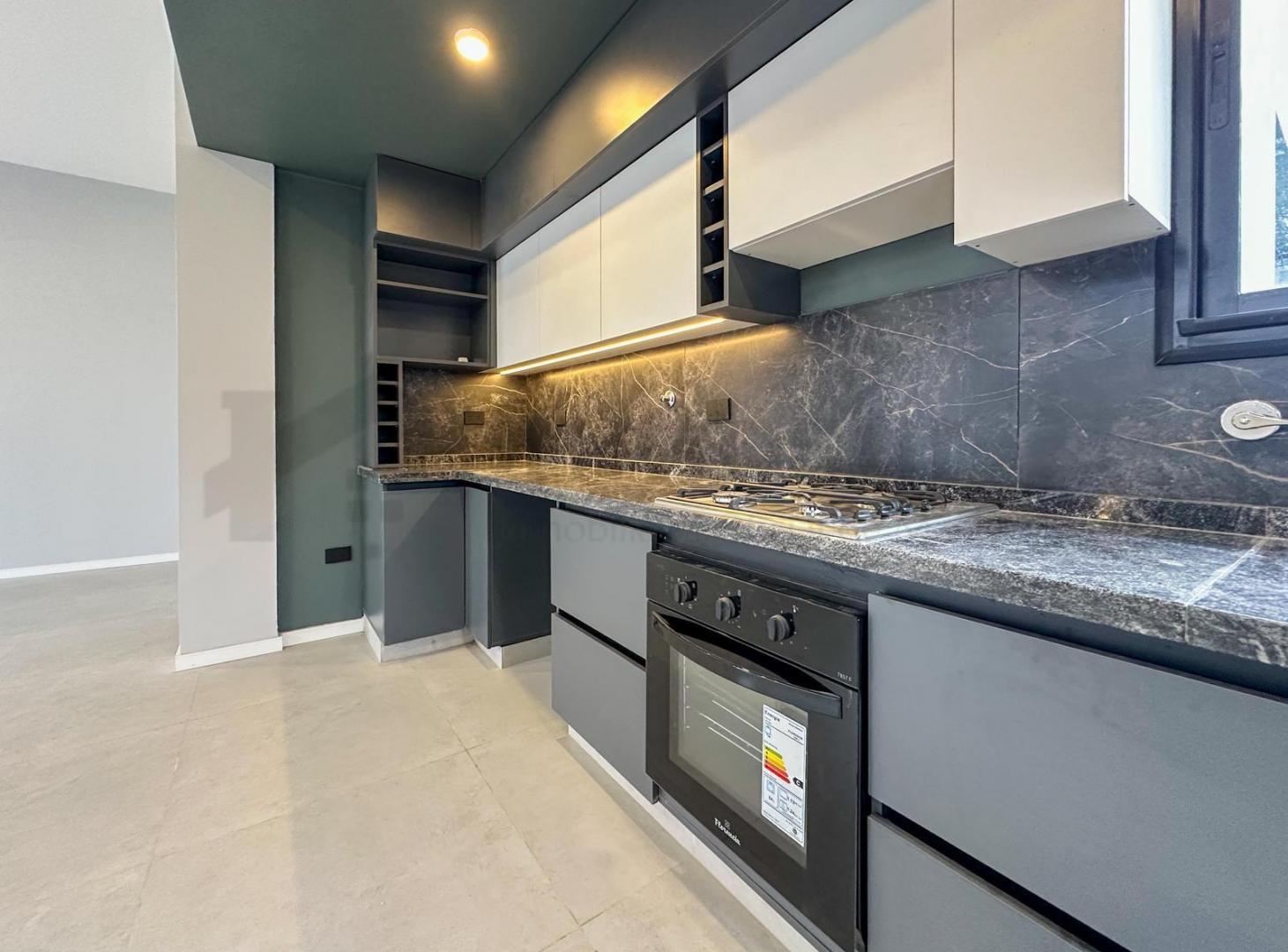 Foto de DUPLEX EN VENTA POZO 2 DORM 2 BAÑOS DOCTA PARQUE, imagen 1
