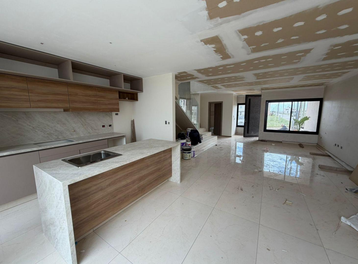 Foto de Duplex en Venta 3 dorm 3 baños en Campo de Manantiales, imagen 4