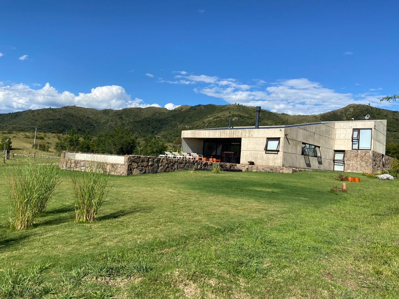 Foto de CASA DE CATEGORÍA EN MOLVENTO LAGO LOS MOLINOS, imagen 2