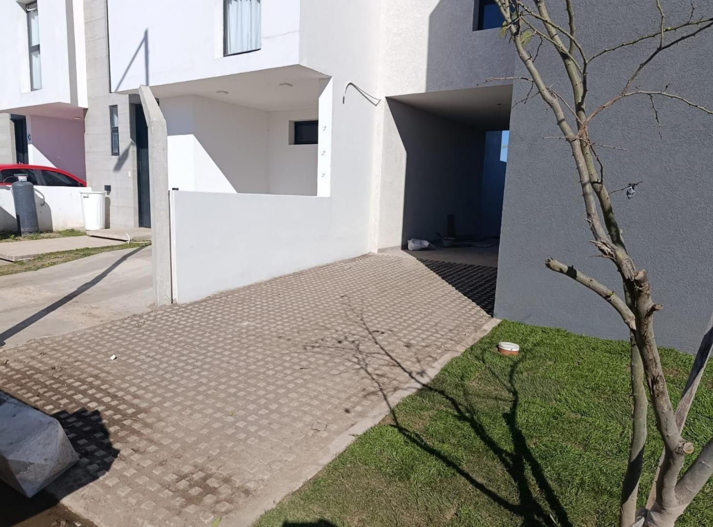 Foto de Dúplex en venta 3 dorm en Prados de Manantiales, imagen 4