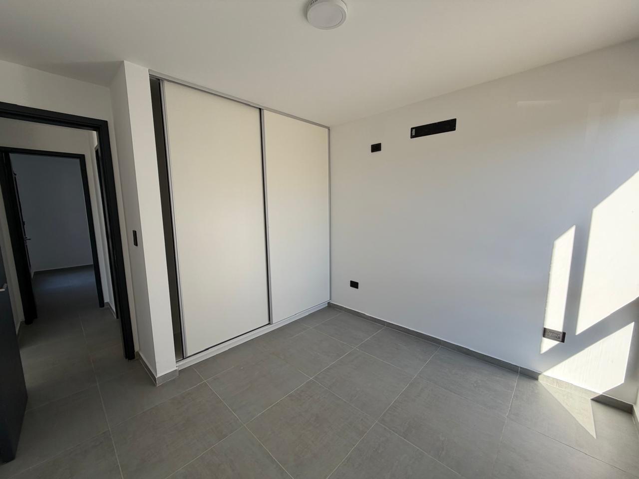 Foto de Duplex en PB 2 Dorm lote de 180 m2 en Brisas de Manantiales, imagen 3