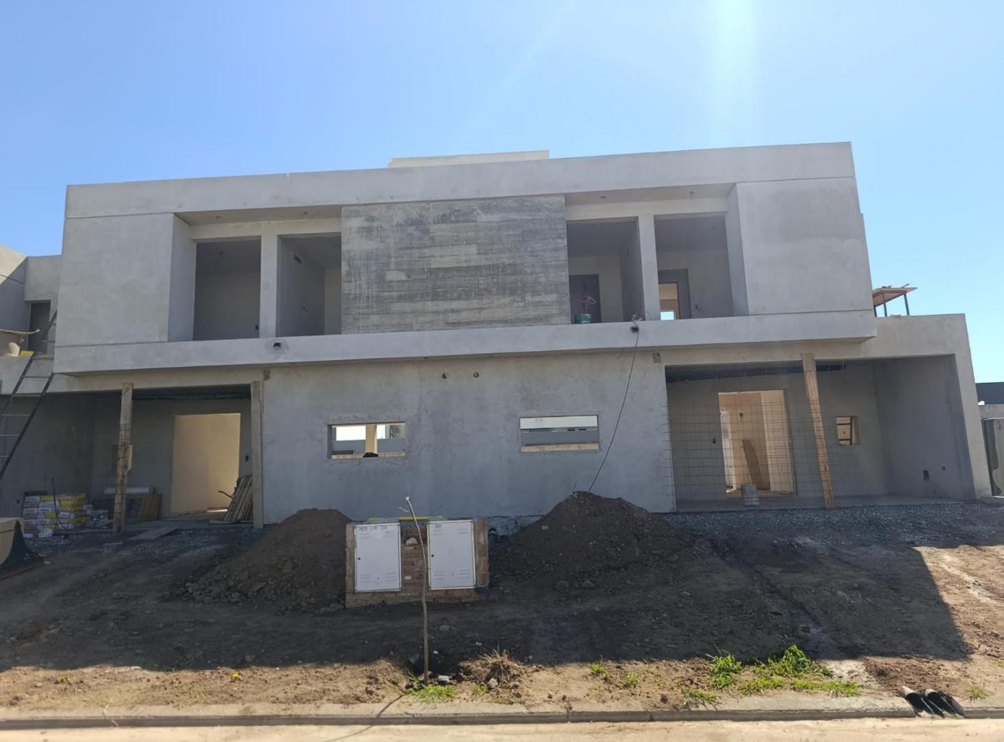 Foto de Duplex de categoría, 3 dormitorios y 3 baños en San Ignacio Village ,, imagen 2