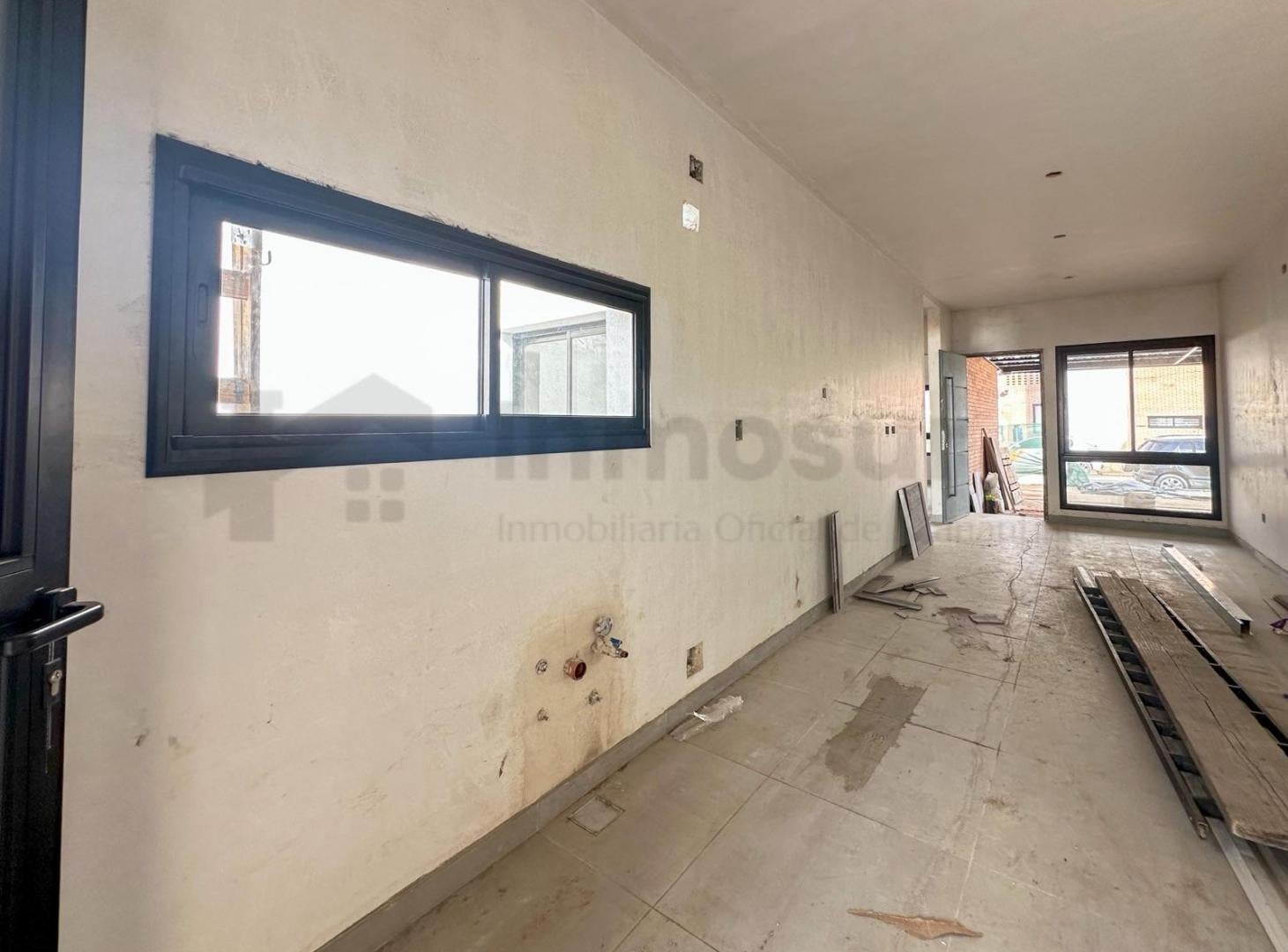 Foto de OPORTUNIDAD DUPLEX EN VENTA 2 DORM PLANTA BAJA PAMPAS DE MANANTIALES, imagen 4
