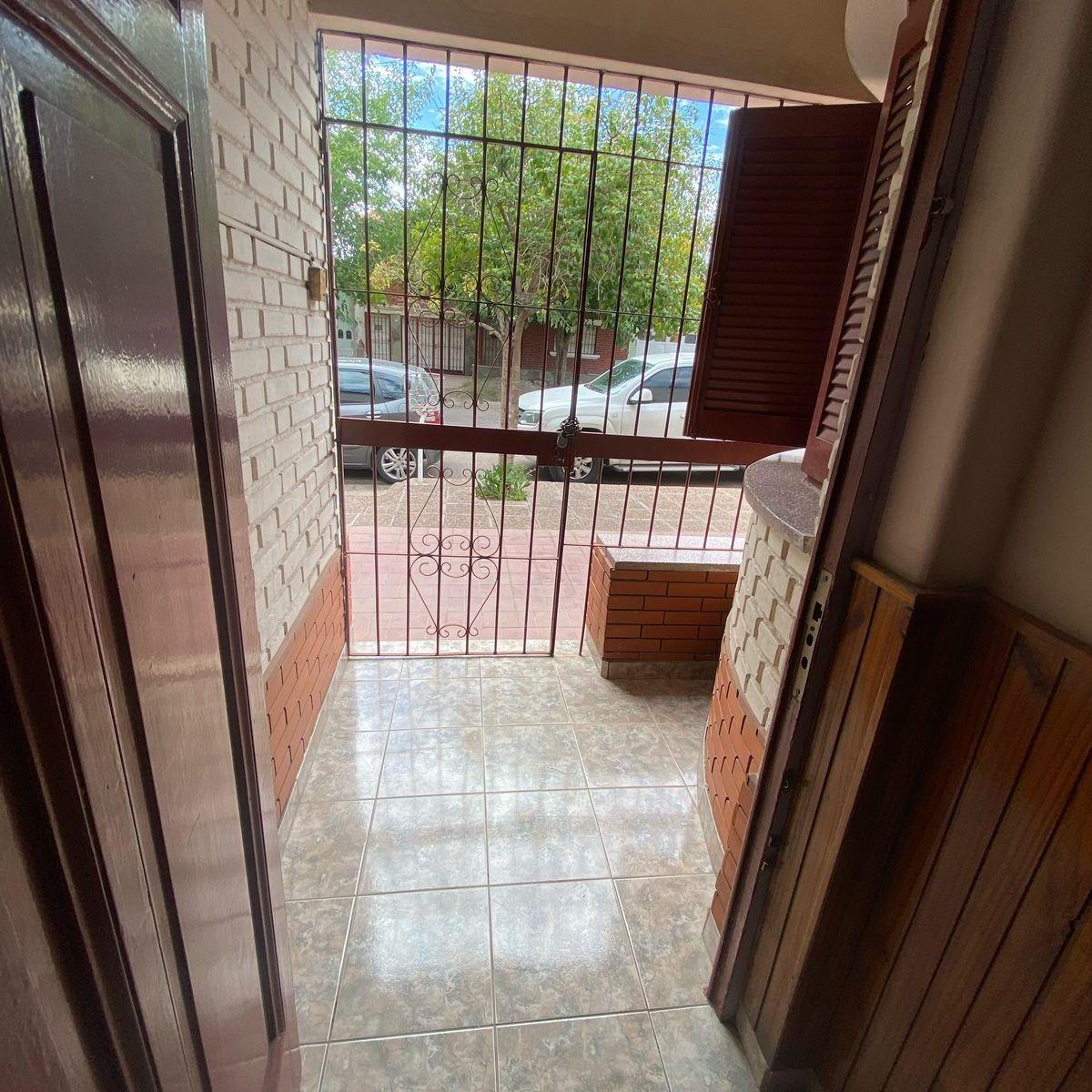 Casa con Dos Deptos en Guaymallén 3