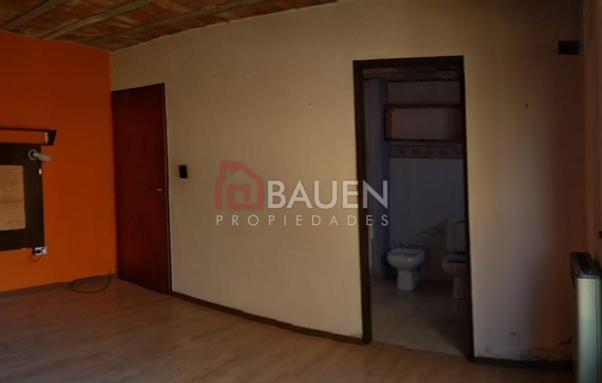 Excelente Propiedad en Barrio Jardines del Chimehuin 4