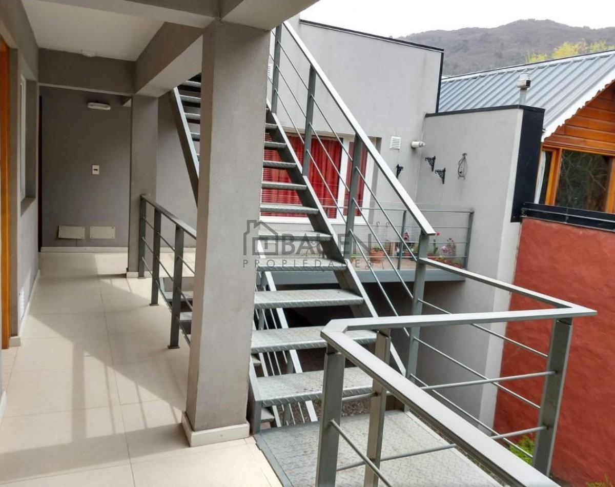 Excelente Departamento 3 Ambientes con Cochera Todos Los Servicios 5