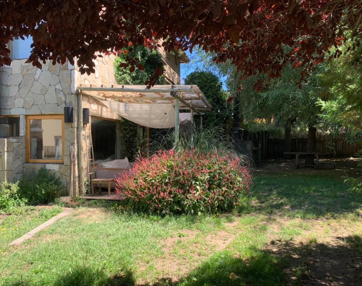 Importante Casa en B°las Moras 1