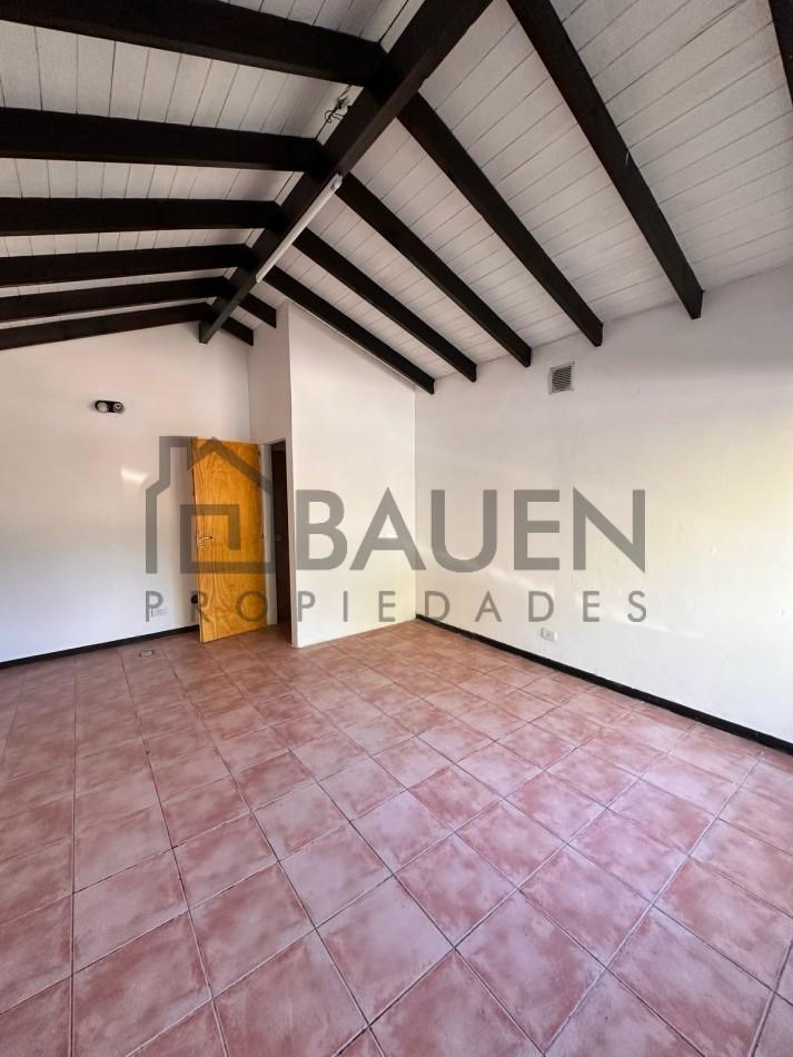 Estupenda Casa + Local en Junin de Los Andes - Neuquen 1