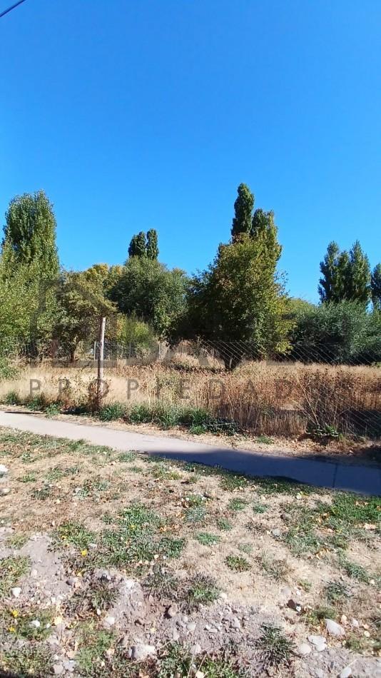 Gran Terreno Centrico Sobre Esquina en Junin de Los Andes - Neuquen 2