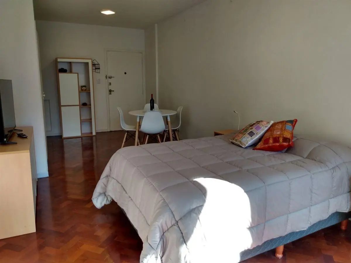 Guemes 3400 - 1 Ambiente + Balcon - Palermo 2