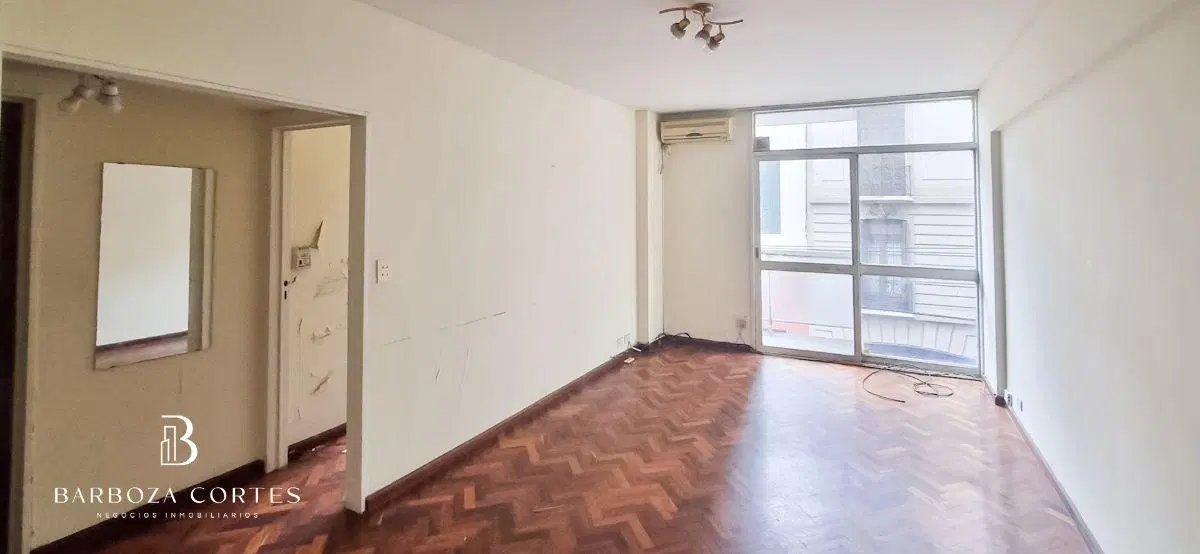 ¡Oportunidad a Reciclar a Tu Gusto! Depto de 3 Ambientes + Balcón - Retiro 2