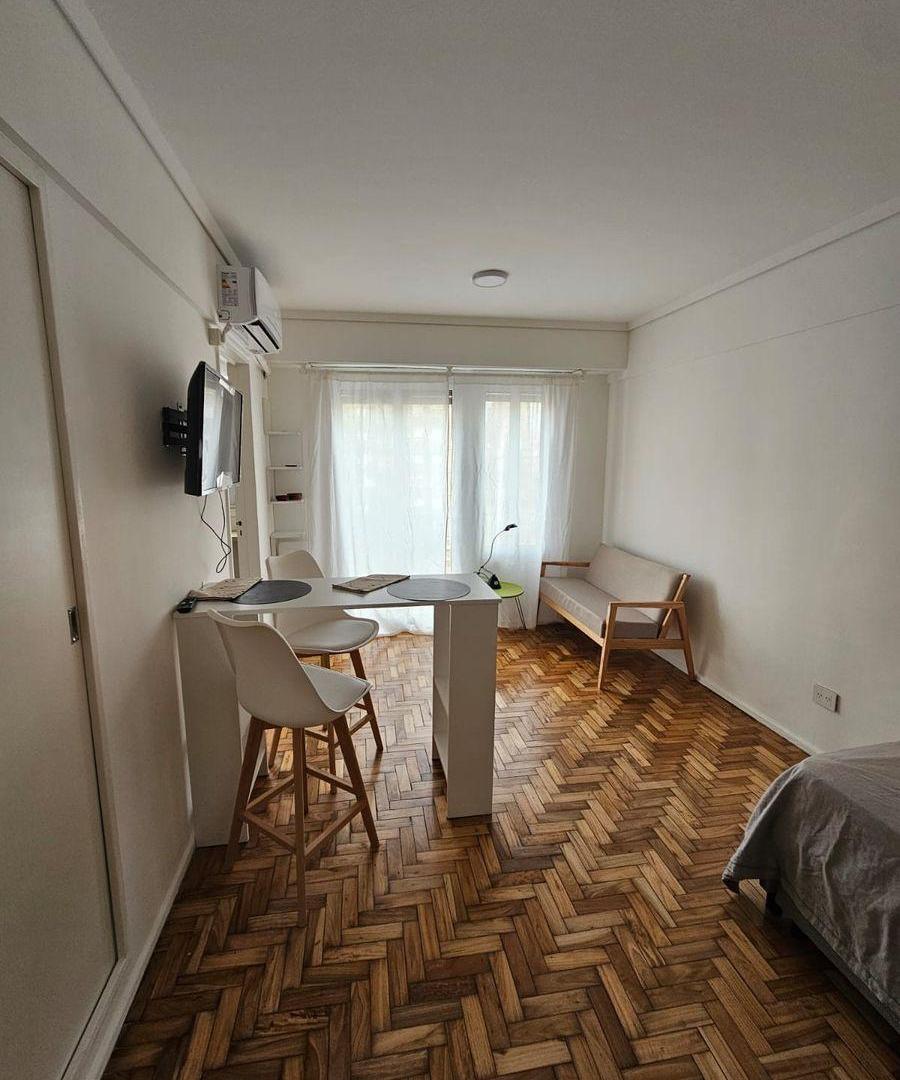 Foto de 1 Ambiente - Santa Fe 2500 - Recoleta, imagen 1