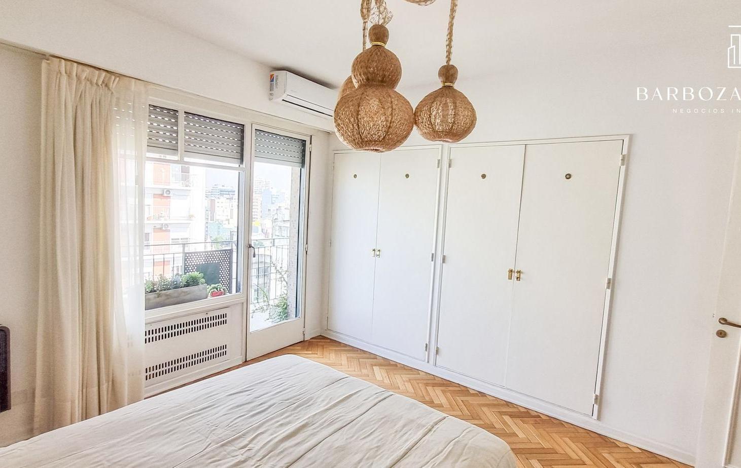 Foto de Av Rivadavia 6000 - 3 Ambientes al frente + Balcón + Patio - Caballito, imagen 3