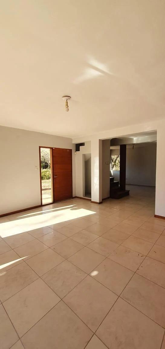 Foto de VENTA DE CASA VILLA ALLENDE, imagen 2