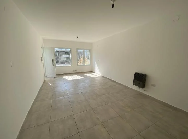 ALQUILER EN HOUSING 3