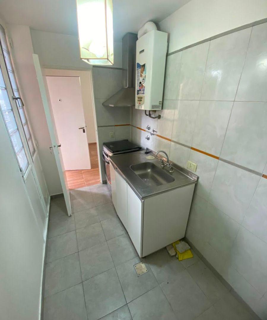 Foto de Dpto alquiler castro barros 75, imagen 1