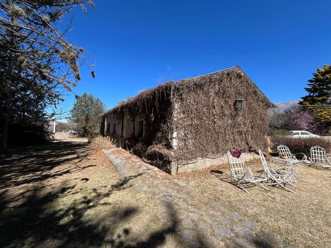 Terreno esquina con perfil comercial en Los Cuartos Tafi del Valle 2