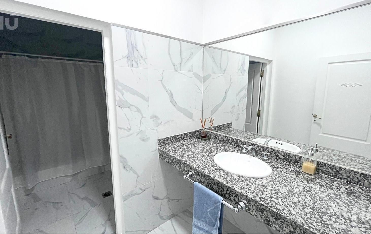 Foto de Casa Venta Country del Pilar 3 dor. en una planta, imagen 1