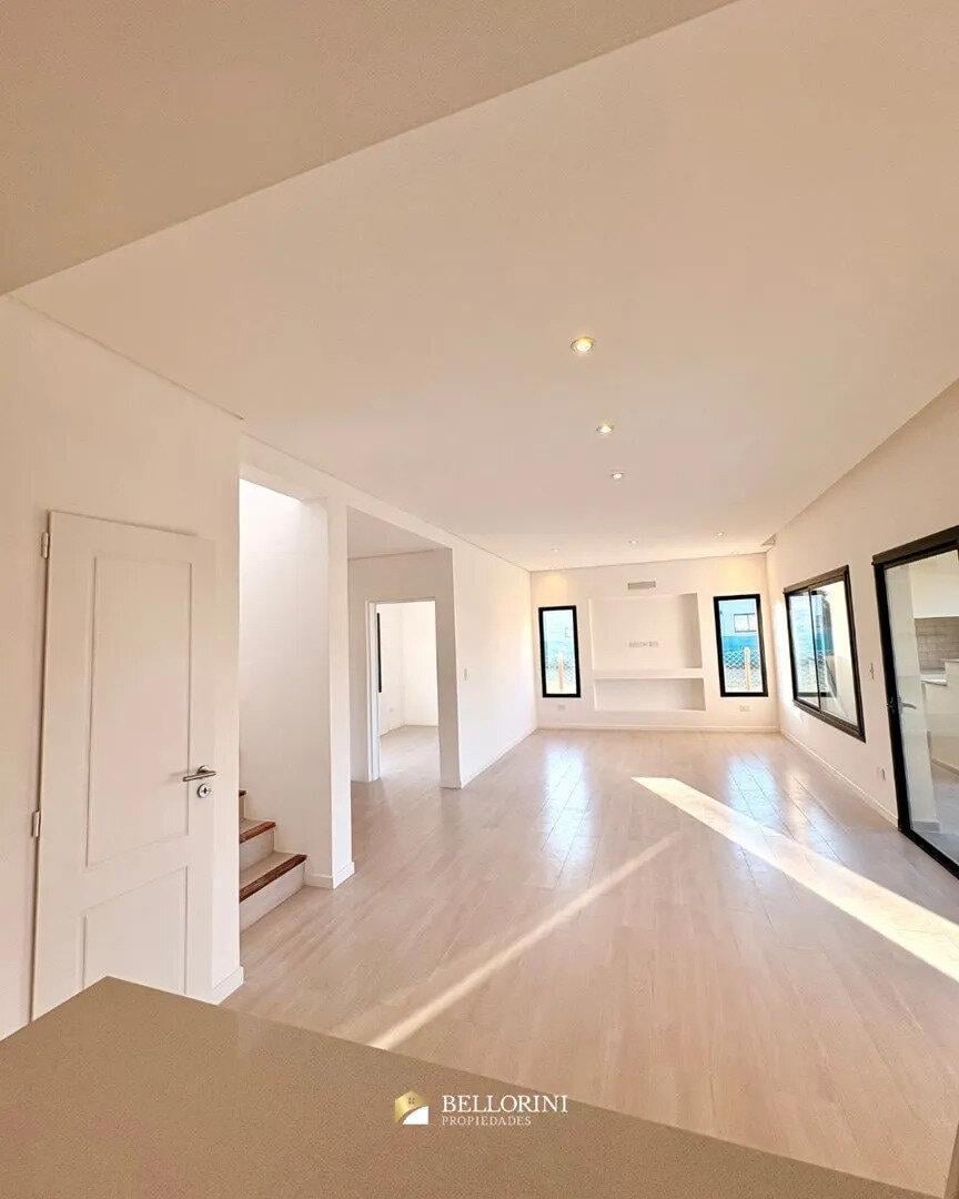 Foto de Casa A Estrenar 2 Plantas, 184 M² | Fondo Verde | 5 Ambientes| San, imagen 3
