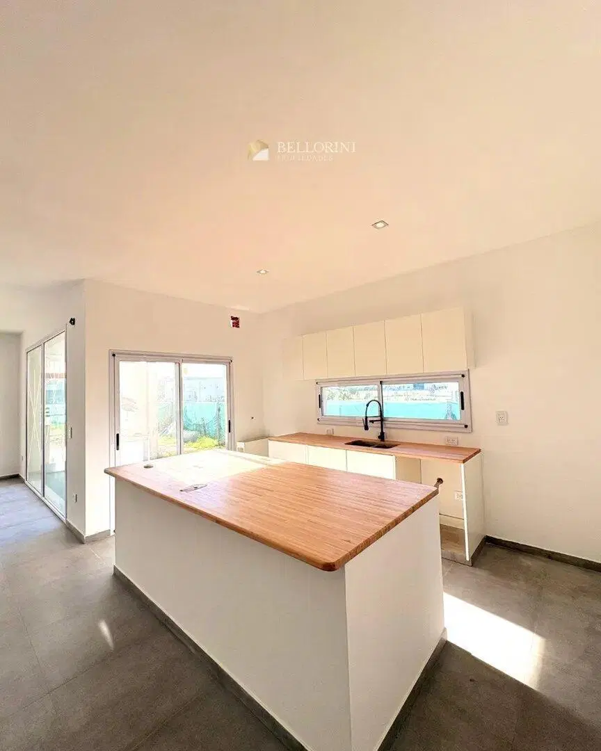 Casa  En Venta En San Pablo, Pilar, G.b.a. Zona Norte 4