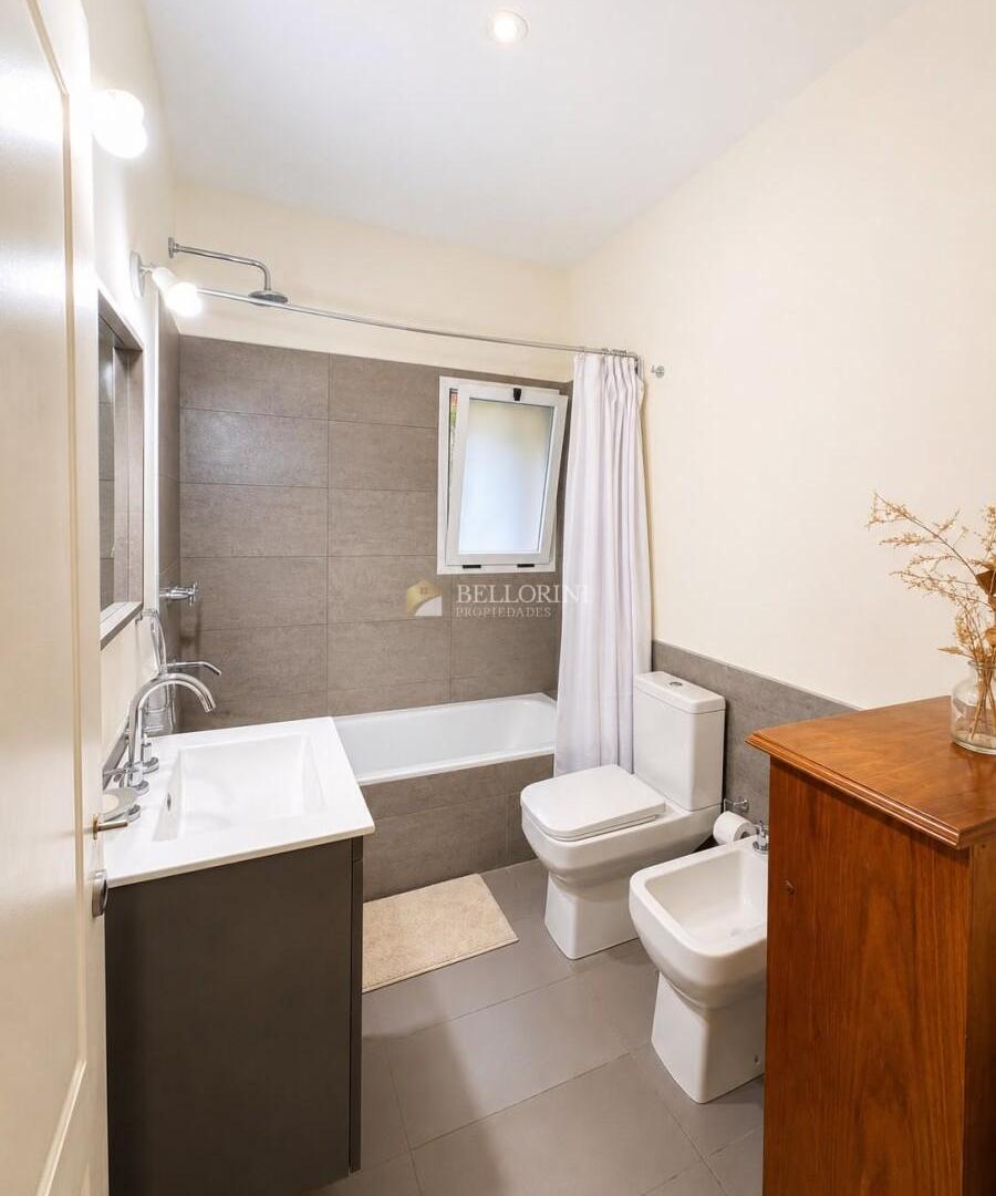 Foto de Casa en Barrio San Pablo, lote central, imagen 3