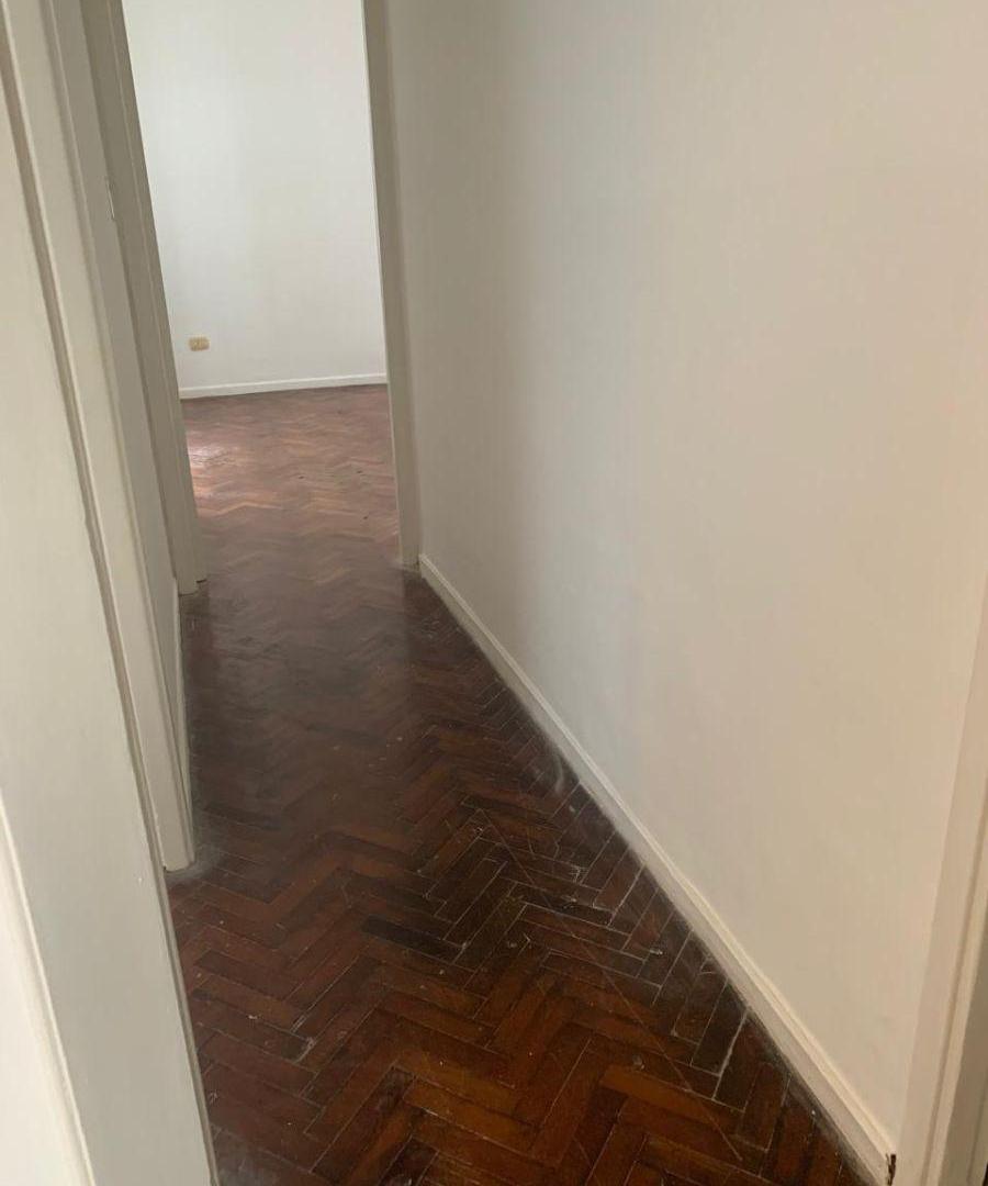 Foto de Departamento de 53 m² con 2 dormitorios en venta en Flores Norte, imagen 2
