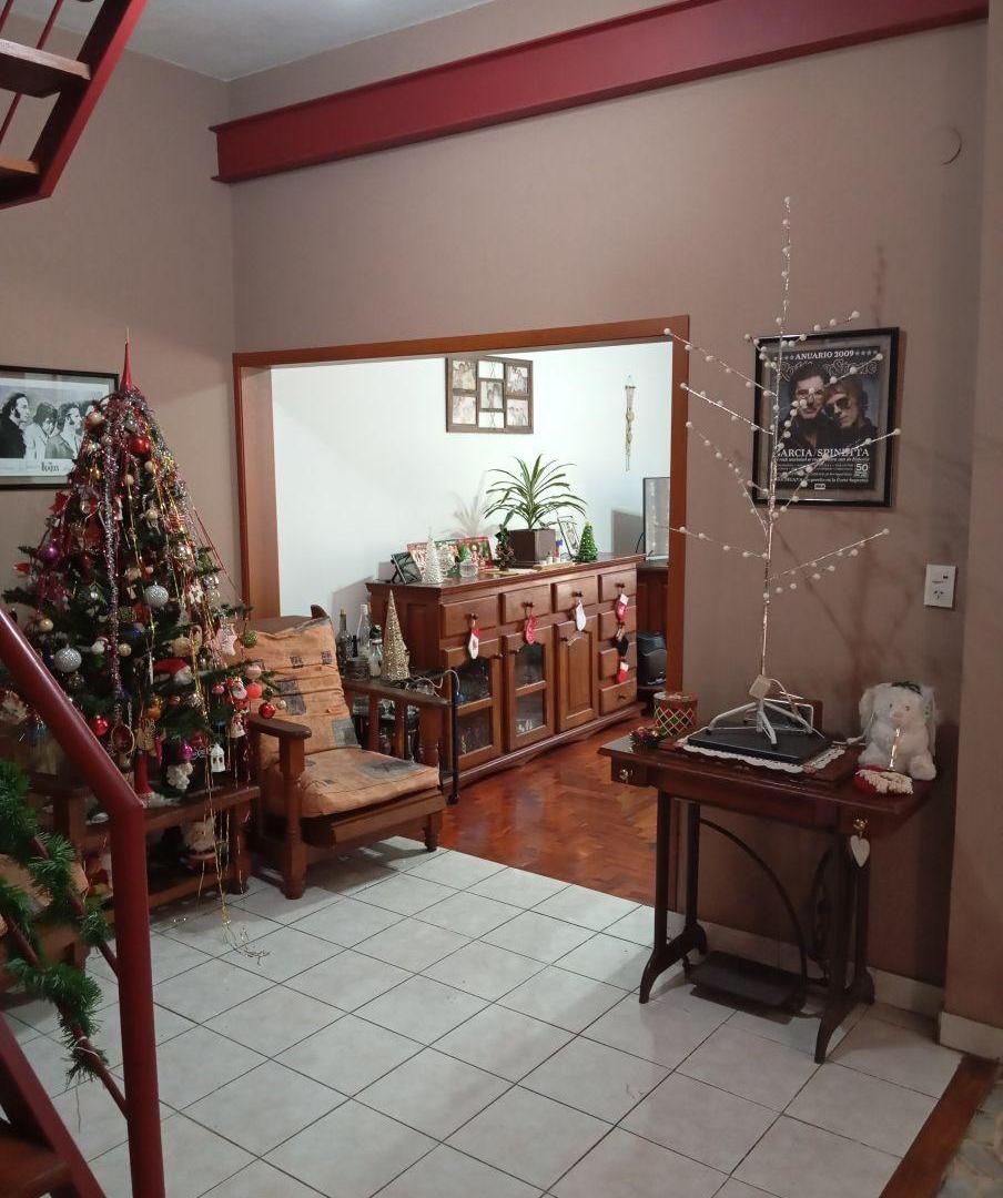 Foto de Casa en venta con 2 dormitorios fondito ,garage y pileta., imagen 4