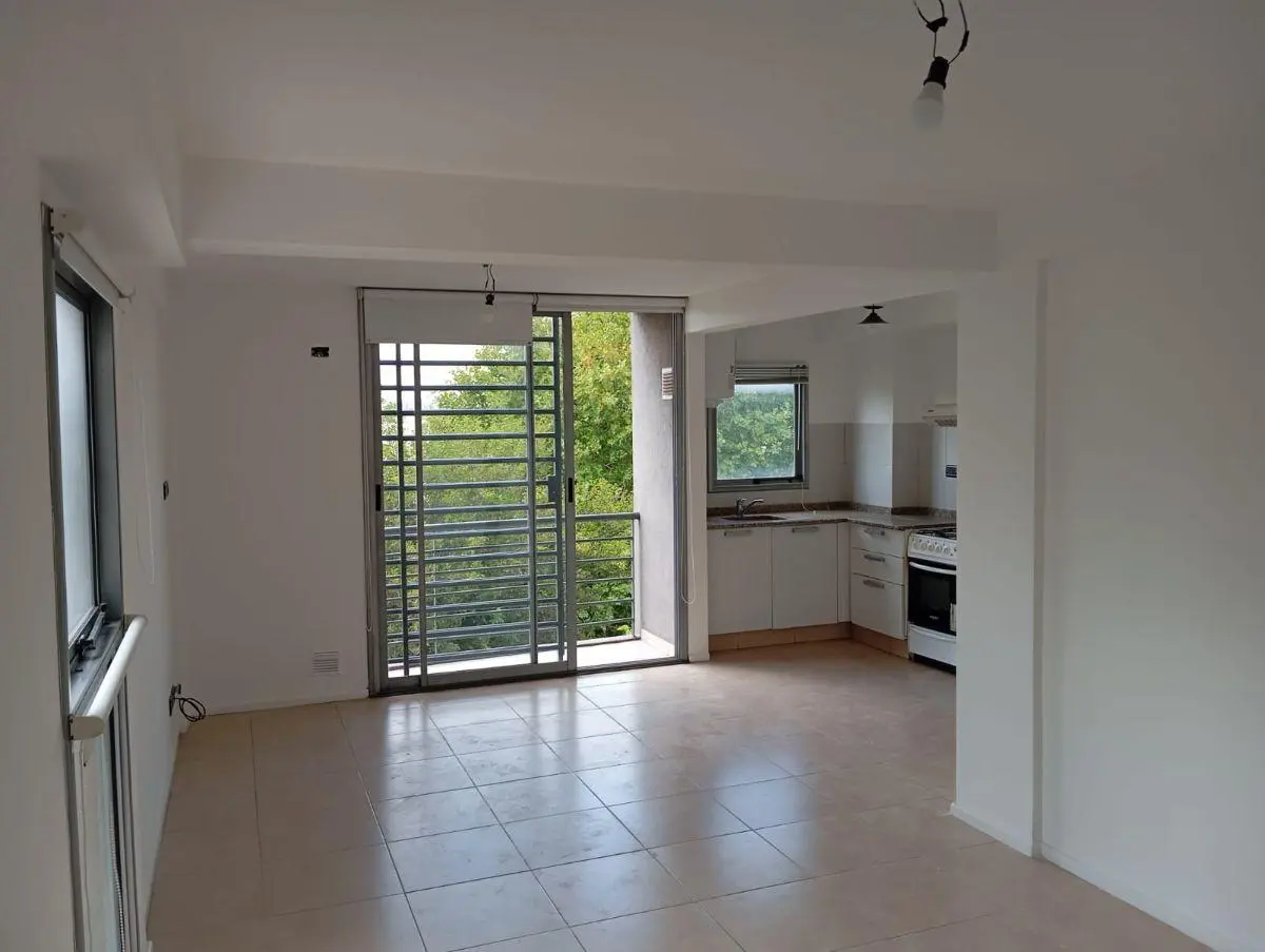 Departamento con cochera alquiler 3