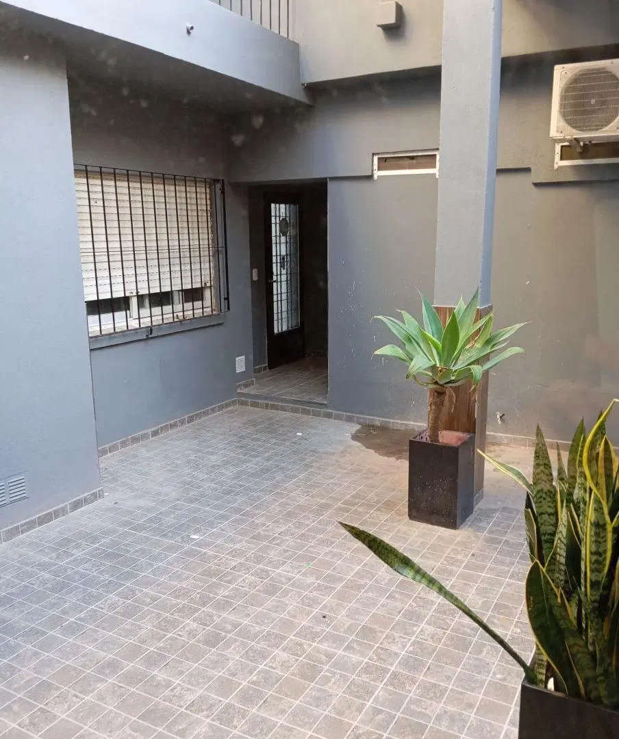 PH de 24 m² con 1 dormitorio en alquiler en Haedo centro apto vivienda y profesional. 5
