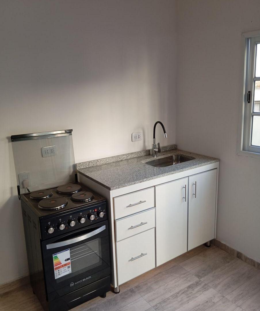 Foto de PH 3amb de 24 m² en Alquiler en Haedo Centro, imagen 4