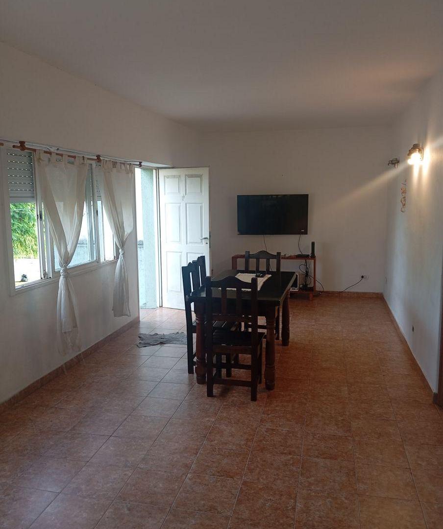 Foto de PH de 70 m² con 2 dormitorios en alquiler en Haedo, imagen 3