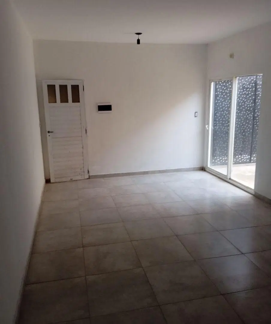 PH de 55 m2 con 2 dormitorios en alquiler en Haedo 2