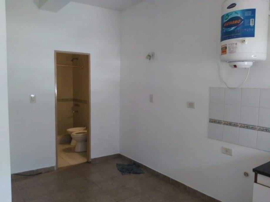 Foto de Haedo Sur. Depto t/PH planta baja, imagen 3