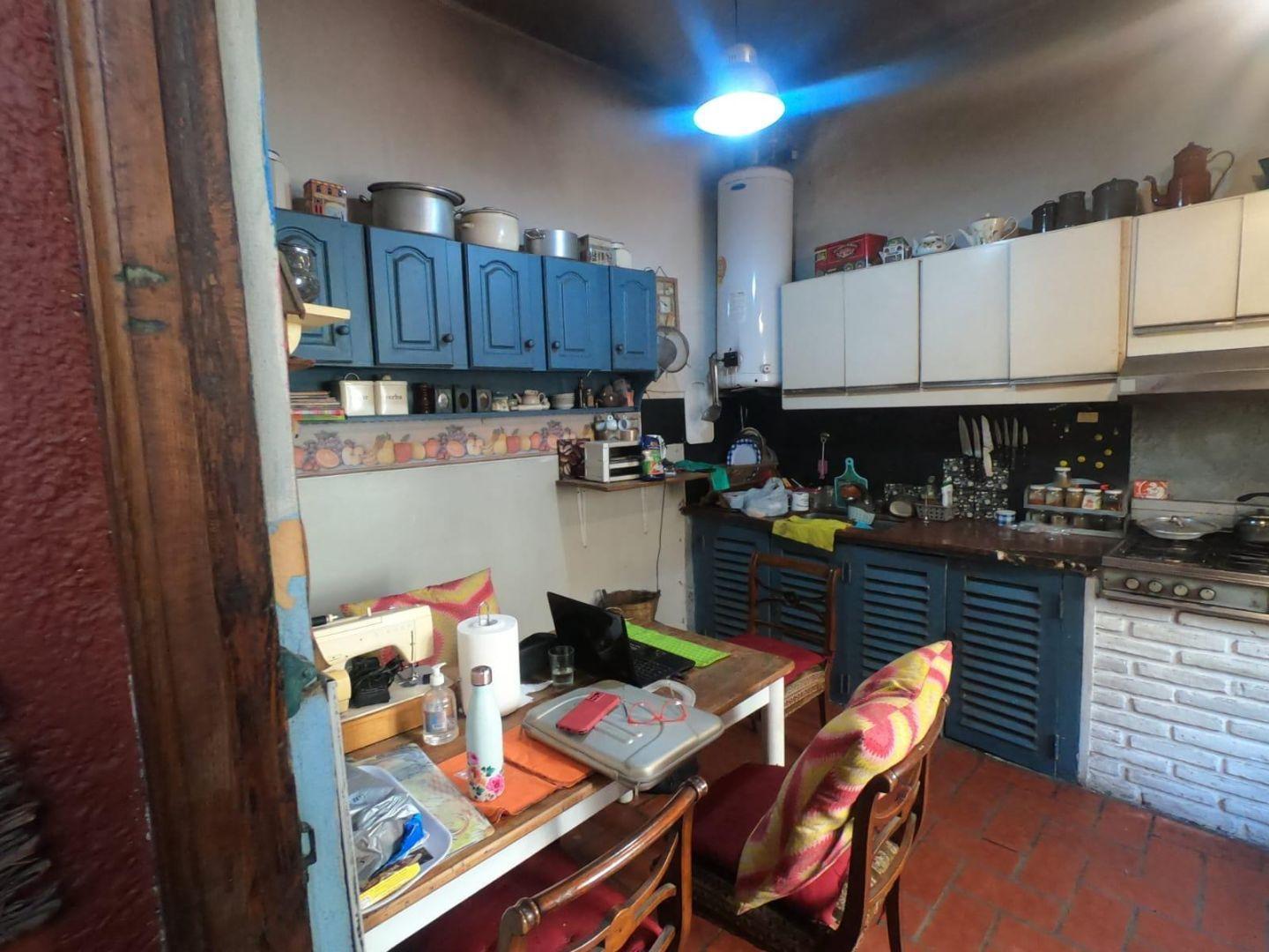 Foto de Moron casa antigua ideal uso comercial o profesional., imagen 5
