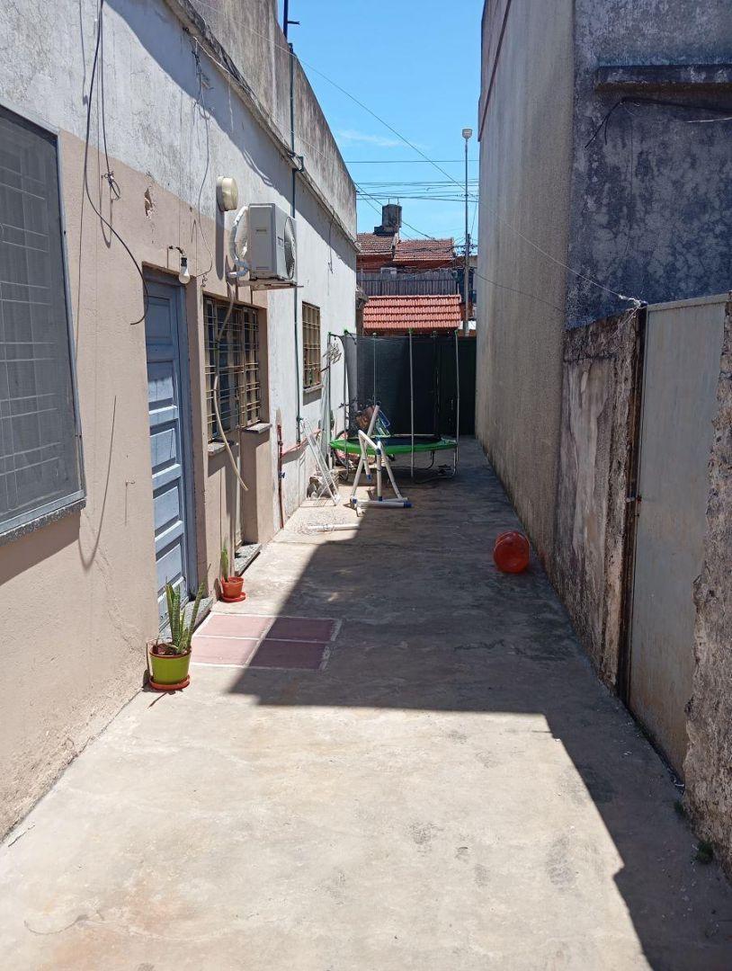 Foto de Casa multifamiliar con local, imagen 5