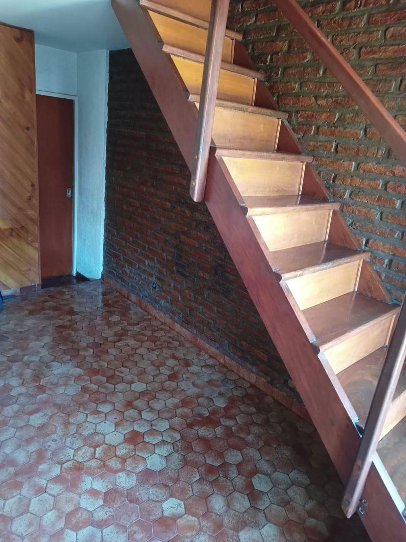 Foto de Haedo Sur. Lindo duplex 2 amb. c/entrada de auto, imagen 3