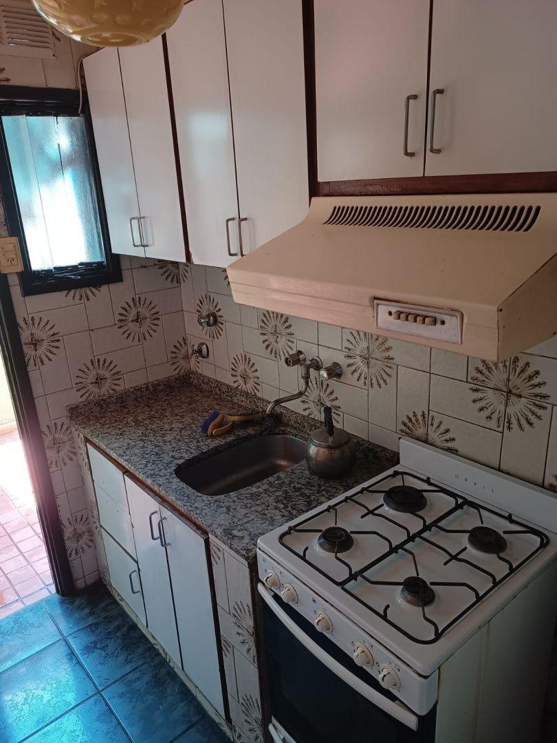 Foto de Haedo Sur. Lindo duplex 2 amb. c/entrada de auto, imagen 2