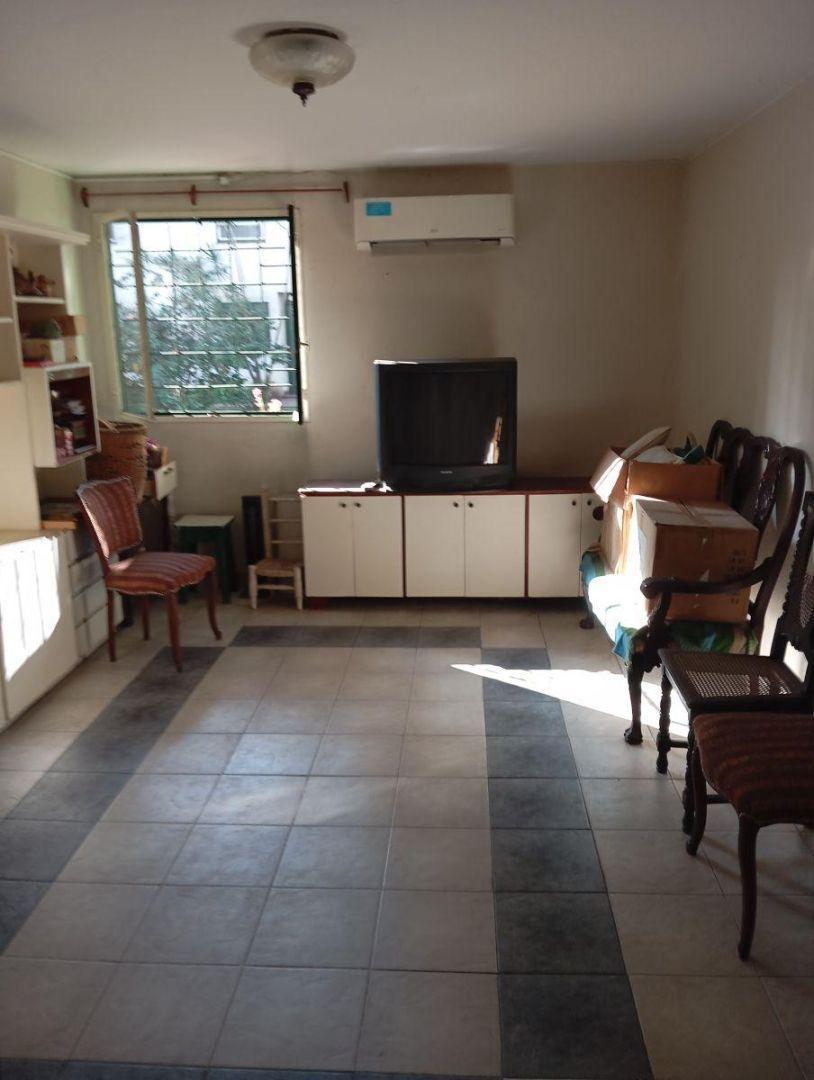 Foto de Departamento de 50 m2 con 2 dormitorios en venta en Haedo, imagen 3