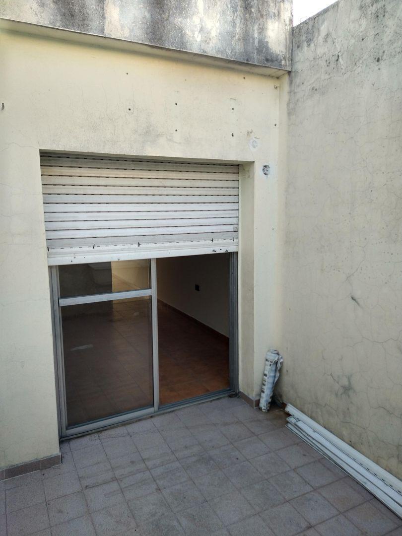 Foto de alquiler 2amb con patio, imagen 3