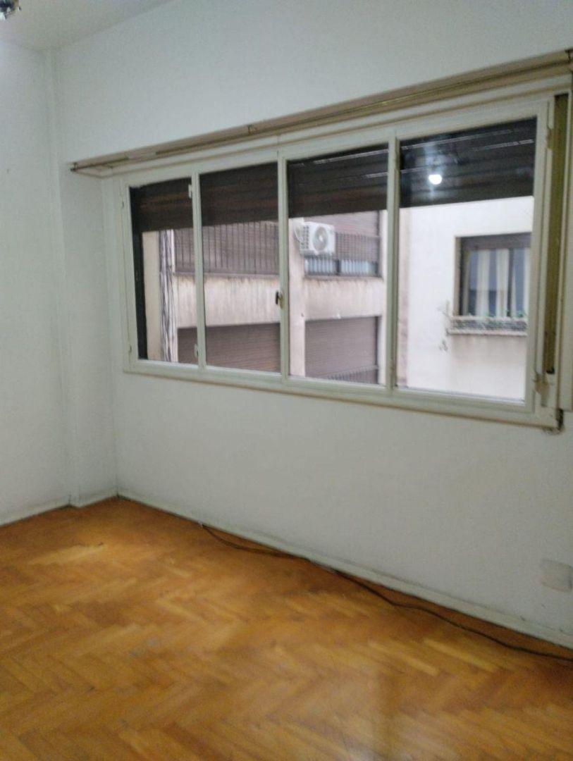 Foto de Departamento de 25 m² en alquiler en Ramos Mejía, imagen 1