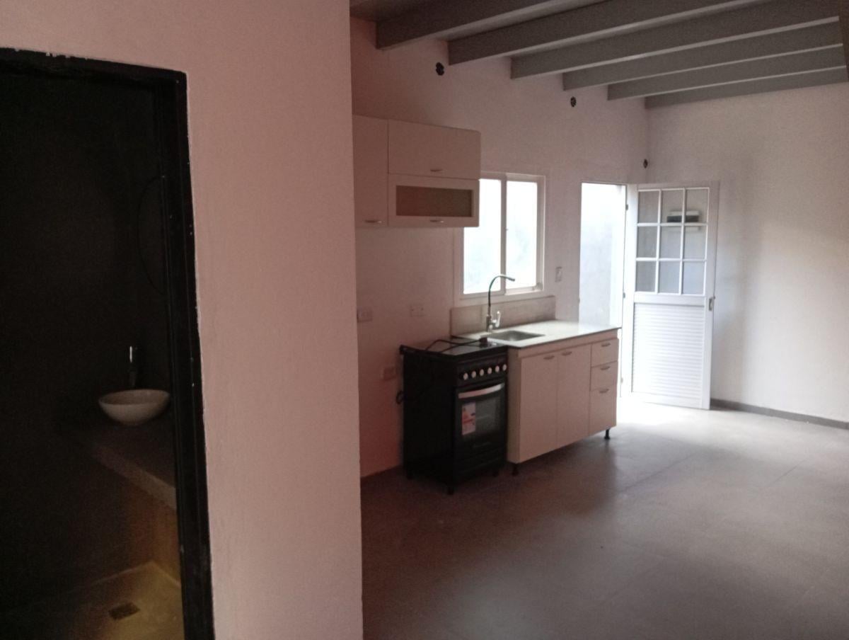 Foto de PH de 48 m2 con 1 habitación en alquiler en Haedo, imagen 5