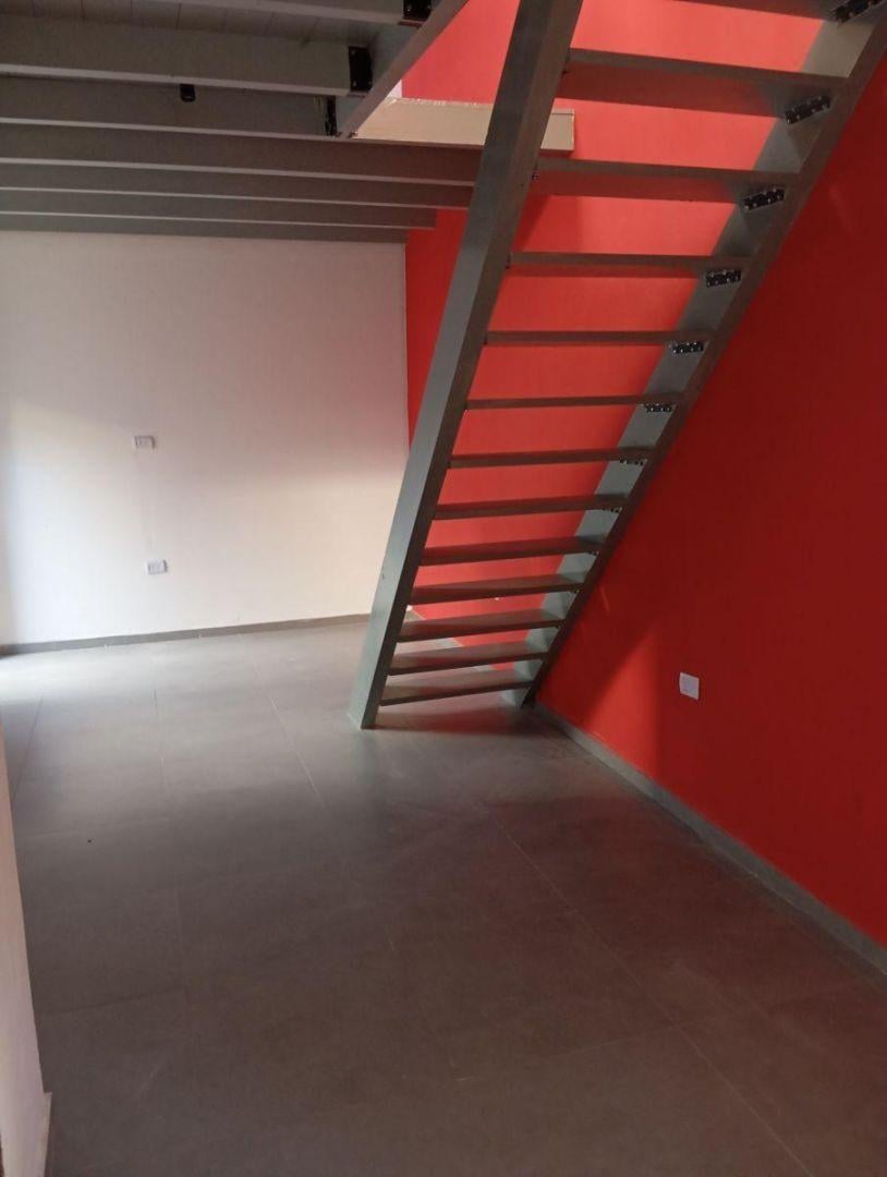 Foto de PH de 48 m2 con 1 habitación en alquiler en Haedo, imagen 4