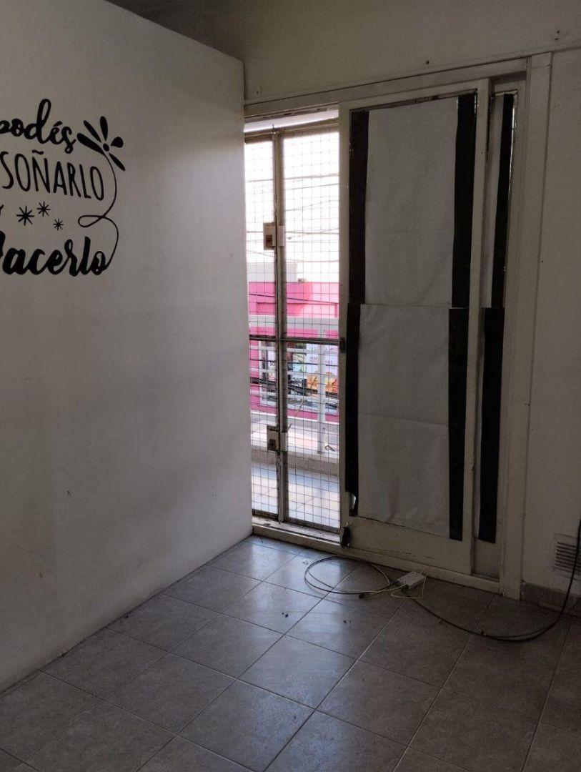 Foto de Dos departamentos en alquiler en el Centro de Morón, imagen 3
